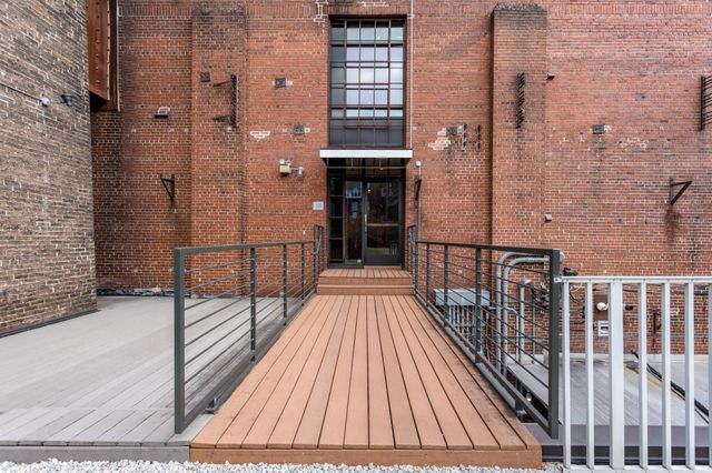 704 Taylor St Apt 202, Nashville, TN 37208