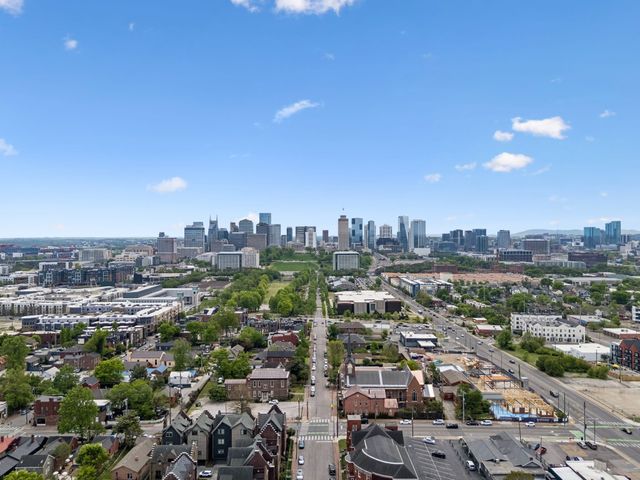 704 Taylor St Apt 202, Nashville, TN 37208