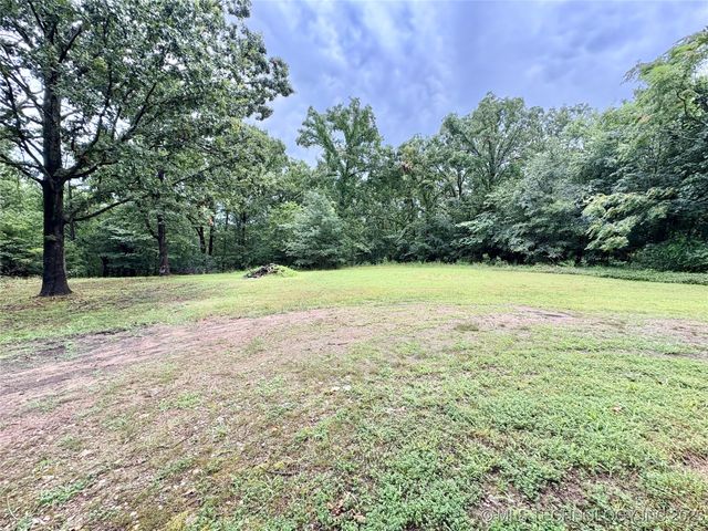 23244 E 754 Road, Tahlequah, OK 74464