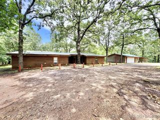 23244 E 754 Road, Tahlequah, OK 74464