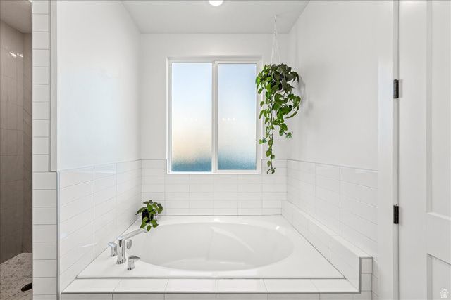 498 S 75 E, Enterprise, UT 84725