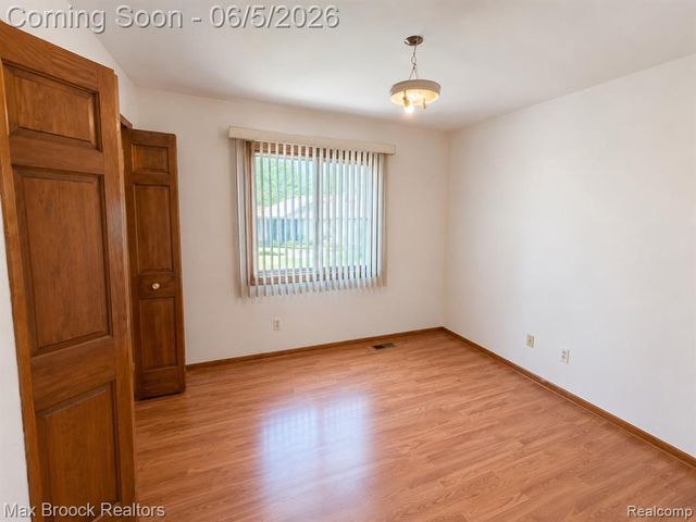 40318 Denbigh Drive, Sterling Heights, MI 48310