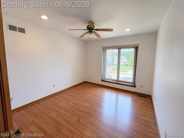 40318 Denbigh Drive, Sterling Heights, MI 48310