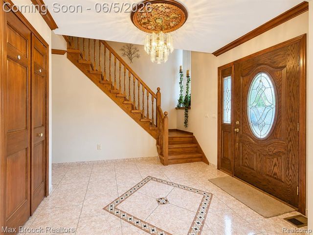 40318 Denbigh Drive, Sterling Heights, MI 48310