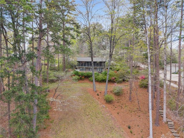 328 Harbor Drive, West Union, SC 29696