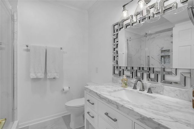328 Harbor Drive, West Union, SC 29696