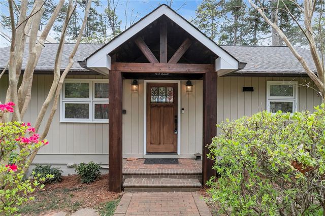 328 Harbor Drive, West Union, SC 29696
