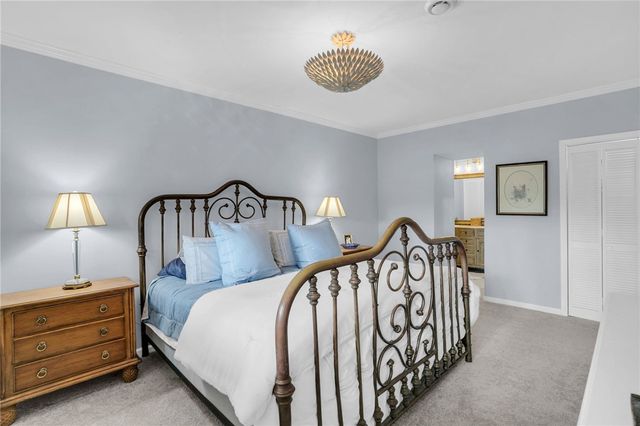 328 Harbor Drive, West Union, SC 29696