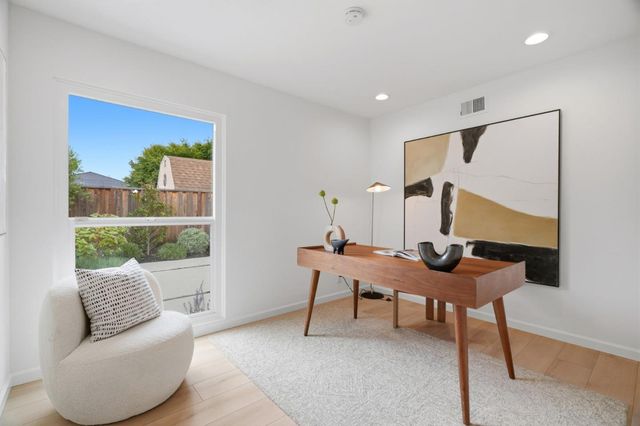 918 Mangrove Avenue, Sunnyvale, CA 94086