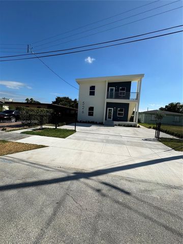 526 NW 6th B, Hallandale Beach, FL 33009