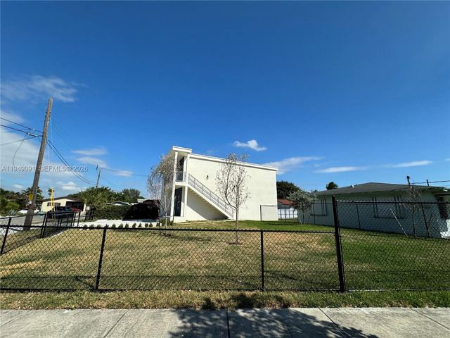 526 NW 6th B, Hallandale Beach, FL 33009