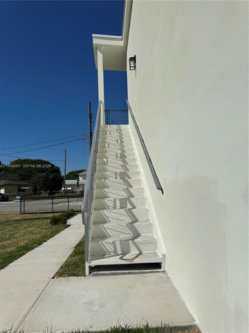 526 NW 6th B, Hallandale Beach, FL 33009