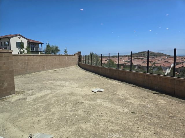211 Maricopa, Irvine, CA 92618