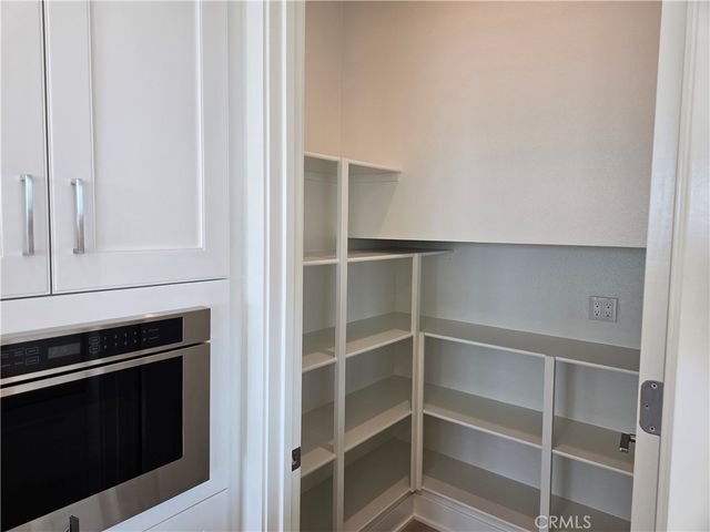 211 Maricopa, Irvine, CA 92618