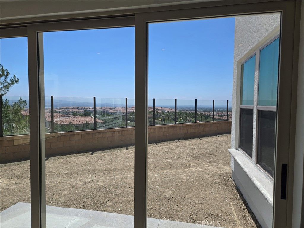 211 Maricopa, Irvine, CA 92618