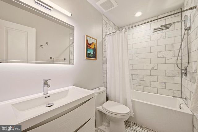 5117 4TH ST NW, Washington, DC 20011