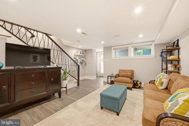 5117 4TH ST NW, Washington, DC 20011
