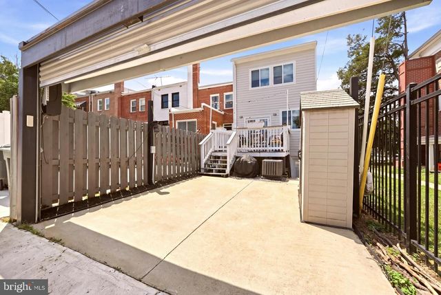 5117 4TH ST NW, Washington, DC 20011