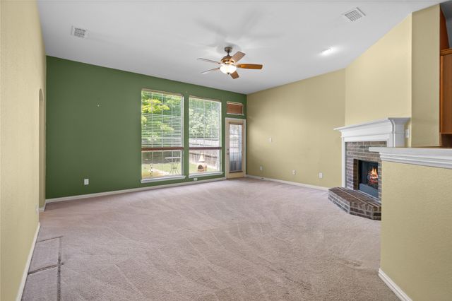 6517 Briar Lake Trail, Sachse, TX 75048