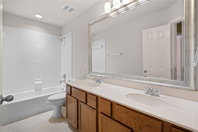 6517 Briar Lake Trail, Sachse, TX 75048