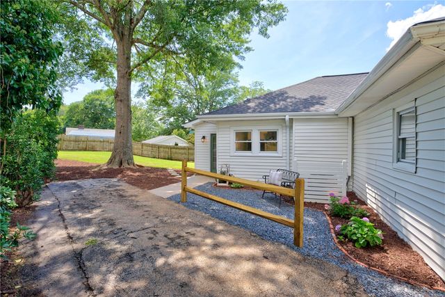 108 Beechwood Avenue, Greenville, SC 29607