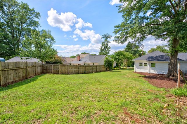 108 Beechwood Avenue, Greenville, SC 29607