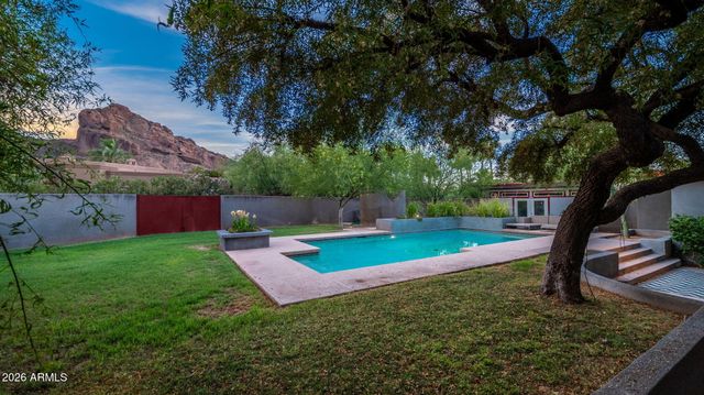 6318 N 52ND Place, Paradise Valley, AZ 85253