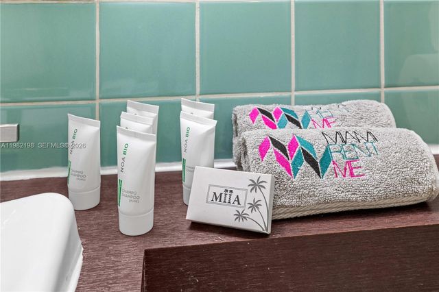 255 W 24th St 501, Miami Beach, FL 33140