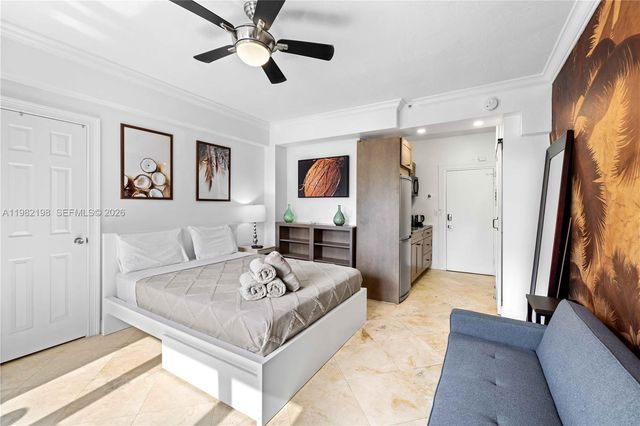 255 W 24th St 501, Miami Beach, FL 33140