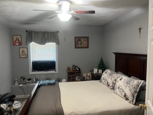 793 Montgomery, Fall River, MA 02720