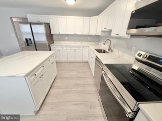 530 CREST AVE, Millville, NJ 08332