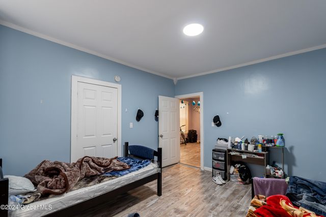 598 Central Avenue, Albany, NY 12206