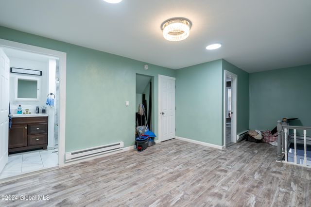 598 Central Avenue, Albany, NY 12206