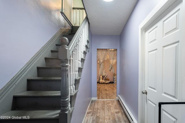 598 Central Avenue, Albany, NY 12206