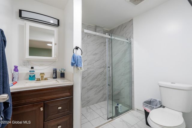 598 Central Avenue, Albany, NY 12206