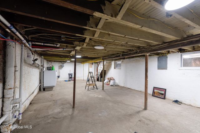 598 Central Avenue, Albany, NY 12206