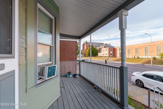 598 Central Avenue, Albany, NY 12206