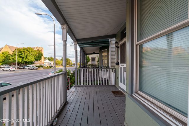 598 Central Avenue, Albany, NY 12206