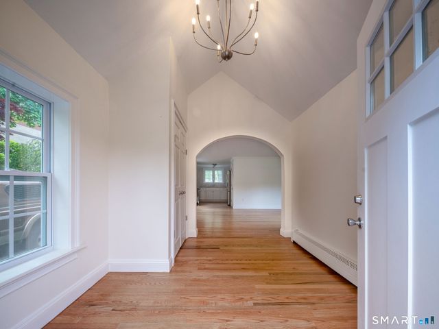 26 Ninety Rod Road, Clinton, CT 06413