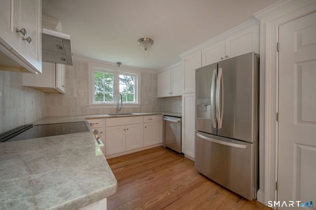 26 Ninety Rod Road, Clinton, CT 06413