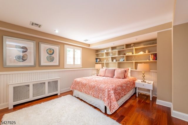 32 Yale St, Maplewood Twp., NJ 07040