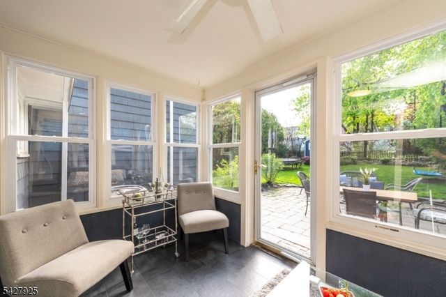 32 Yale St, Maplewood Twp., NJ 07040