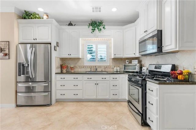 14224 Ashton, Riverside, CA 92508