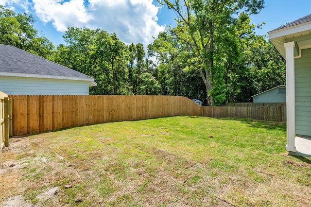 211 SE 9TH STREET, Gainesville, FL 32601