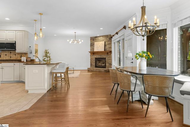 24 Appian Circle, Simpsonville, SC 29681