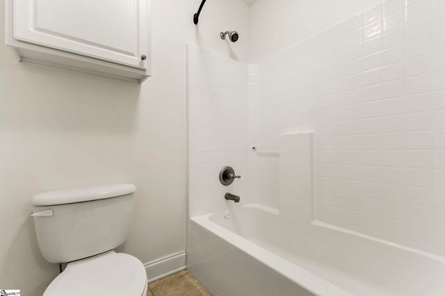 24 Appian Circle, Simpsonville, SC 29681