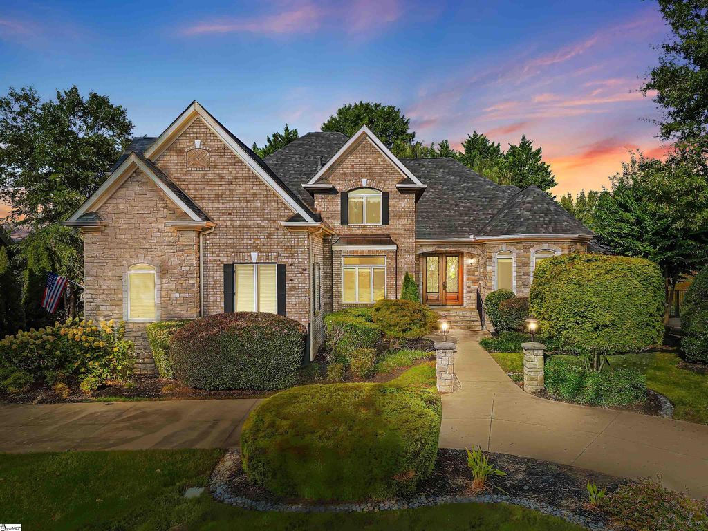 24 Appian Circle, Simpsonville, SC 29681