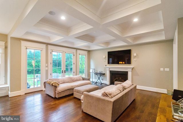 6801 DANFORTH ST, Mclean, VA 22101