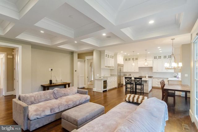 6801 DANFORTH ST, Mclean, VA 22101