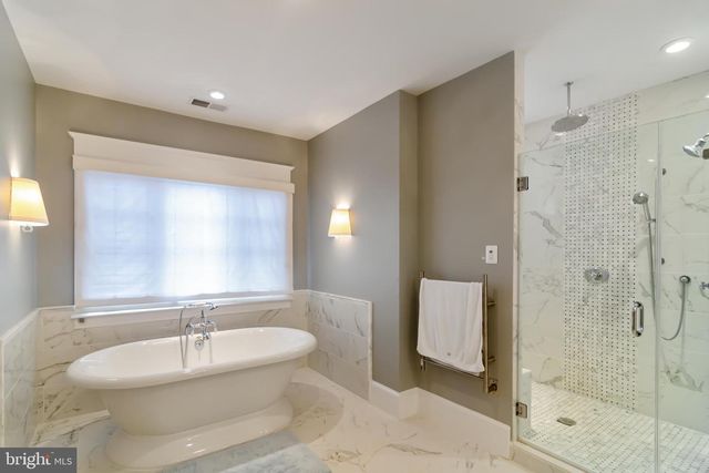 6801 DANFORTH ST, Mclean, VA 22101